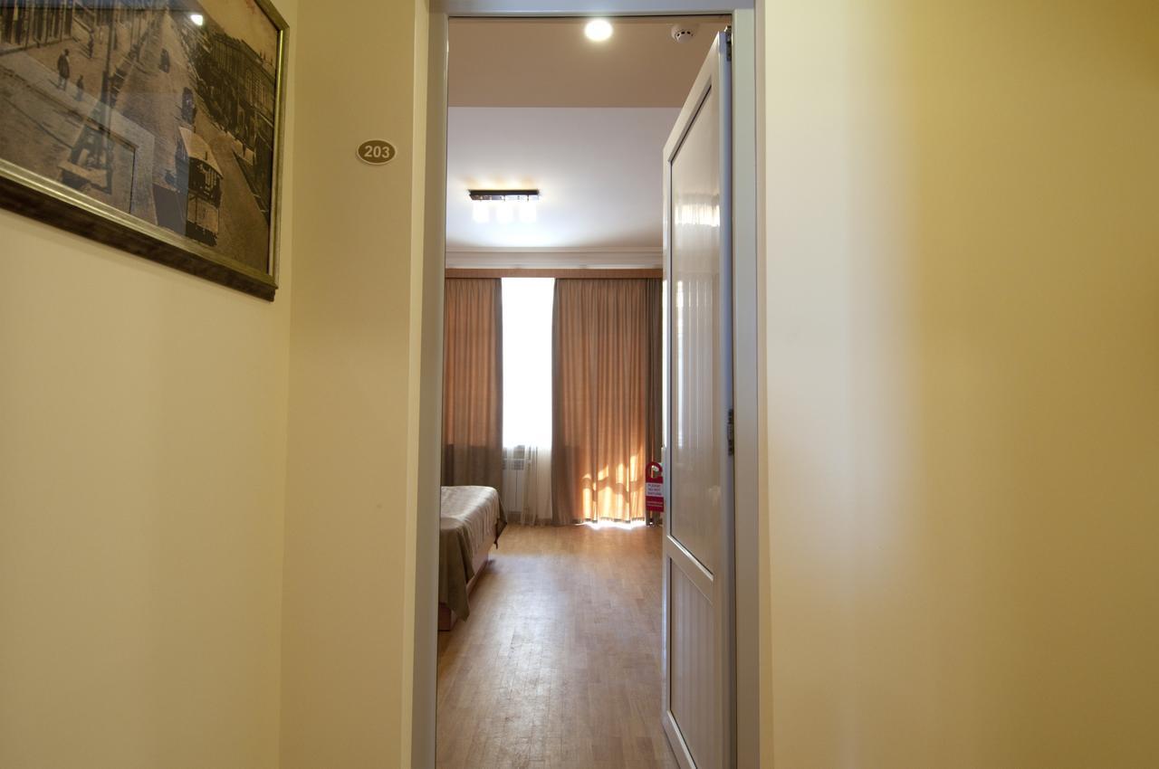 Albert House Hotel And Tours Jereván Kültér fotó